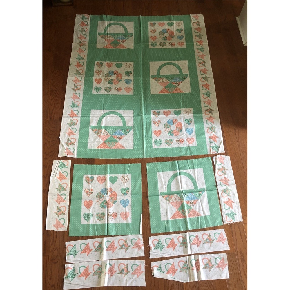 Vtg Cheater Quilt Fabric VIP Cranston 1.5 Yards ++ Extra Pieces Green Read!